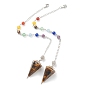 Chakra bijoux, Pendules de radiesthésie pointus hexagonaux en résine, avec des perles de pierres précieuses mélangées naturelles à l'intérieur et des embouts en laiton plaqué platine, facette, cône / pic / pendule