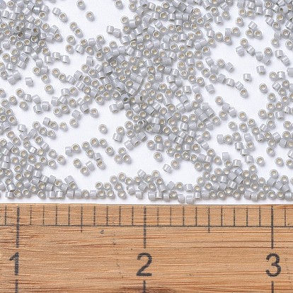 Perles miyuki delica, cylindre, perles de rocaille japonais, 11/0, opale doublée d'argent