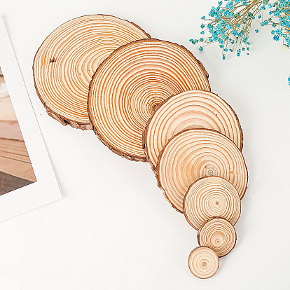 Flat Round Natural Pine Wooden Slices, with Bark, for Wood Craft