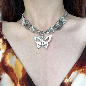 Vintage Punk Silver Butterfly Titanium Steel Necklace - Button Camellia Pearl Clavicle Chain