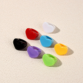 European and American Fashion Personality Acrylic Ring - Simple Heart-shaped Ring for Women.