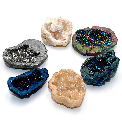 Décorations d'exposition de spécimens minéraux d'agate drusy naturelle, amas d'agate brute, nuggets