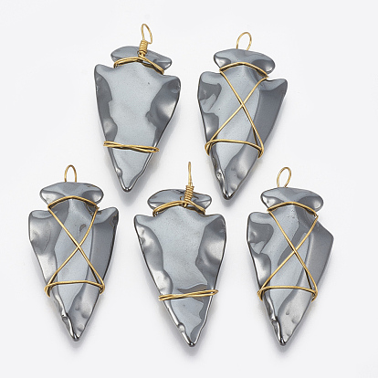 Non-magnétiques pendentifs hématite synthétiques, avec les accessoires en laiton de tonalité d'or, flèches