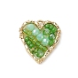 Pendentif en perles de verre et graines du japon, avec des apprêts en alliage plaqué or véritable 18k, cœur