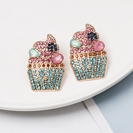 Сверкающие серьги-мороженое с бриллиантами – уникальные и модные женские украшения