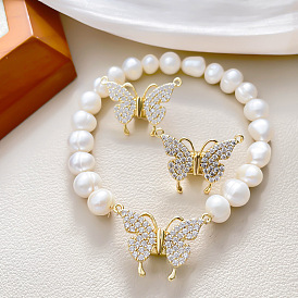 Bracelet en perles naturelles avec fermoir magnétique papillon en laiton
