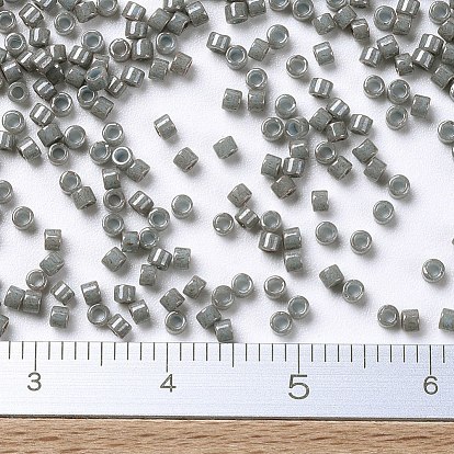 Perles miyuki delica, cylindre, perles de rocaille japonais, 11/0, couleurs opaques