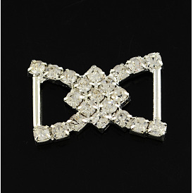 Brillant bowknot mariage invitation ruban boucles, couleur argent plaqué laiton grade a cristal strass vêtement robe boucle boucles, 25x16.5x3mm, Trou: 10x4mm