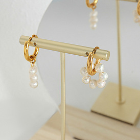 Minimalist French-style Chanel-inspired gold-plated pearl earrings - elegant and sophisticated.