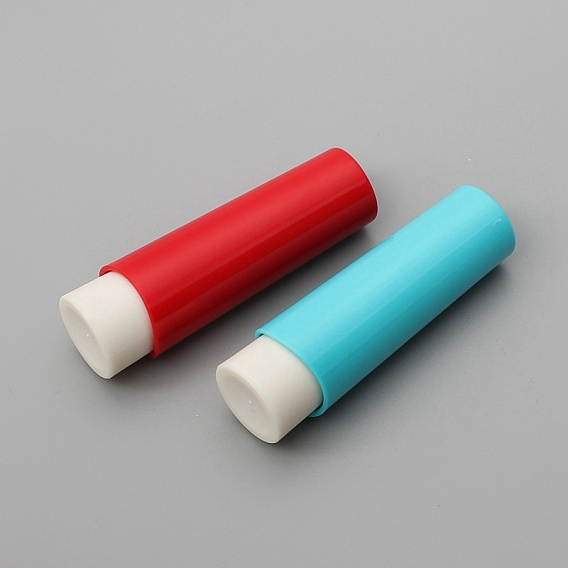 Bouteilles en plastique de garde-aiguille, pour le stockage des aiguilles, boîte de rangement décorative rotative en forme de rouge à lèvres magnétique, outil de couture