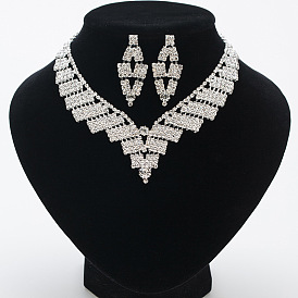 Bridal Wedding Jewelry Set Necklace Earrings Headpiece - Elegant, Sparkling, Luxurious.