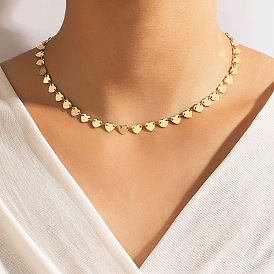 Collier pendentif coeur minimaliste pour des tenues mignonnes et cool