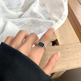 Geometric Oil Drop Ring - Minimalist, Unique, Fashionable, Statement Ring.