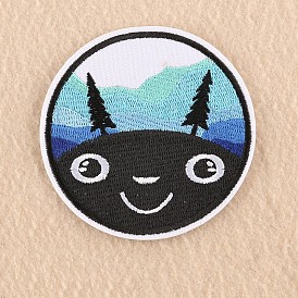 Computerized Embroidery Cloth Iron on/Sew on Patches, Costume Accessories, Appliques, Flat Round with Animal