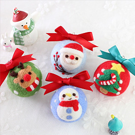Christmas Theme Felting Needles Reindeer & Tree & Santa Claus & Snowman Shape Felting Kits with Instructions, Needle Felting Starter Kit for Beginners Arts