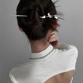Épingle à cheveux minimaliste pour femme - accessoire de coiffure qipao élégant et chic avec une ambiance douce et épicée