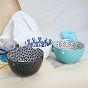 Almacenamiento de cuenco de hilo de porcelana hecho a mano, canasta de almacenamiento de lana de tejer con agujeros hechos a mano para evitar resbalones
