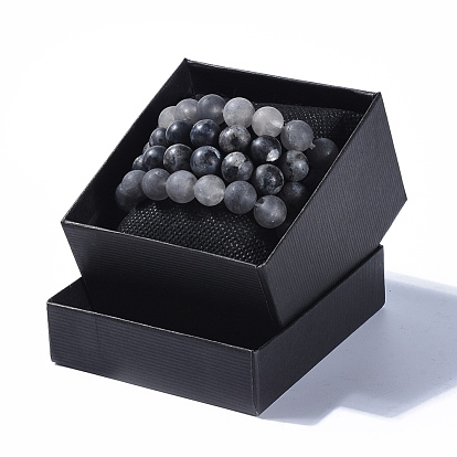 Perles de pierres précieuses naturelles s'étendent bracelets, avec quartz nuageux naturel givré et larvikite naturelle, boite d'emballage