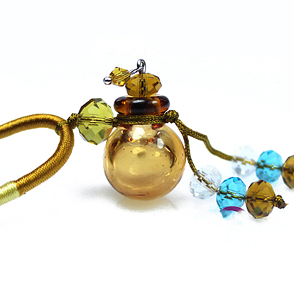 Collier pendentif bouteille de parfum au chalumeau avec chaînes en polyester et compte-gouttes en plastique