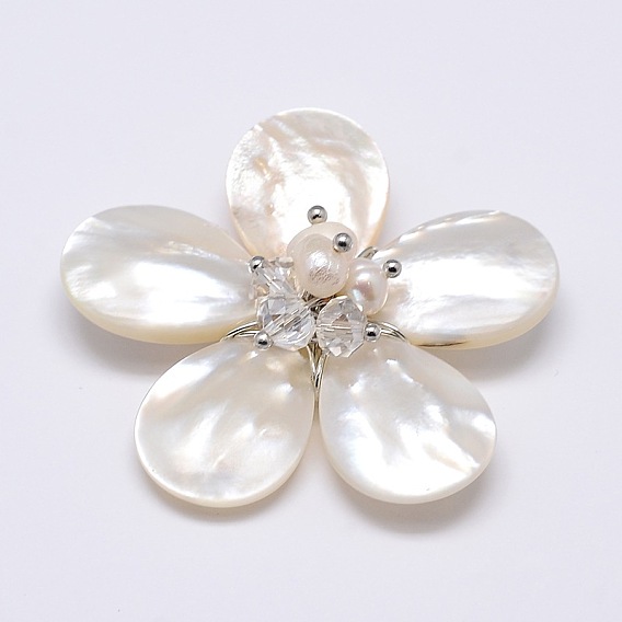 Coquille blanche naturelle nacre coquille fleur gros pendentifs, conclusions en laiton plaqué platine avec perle nacrée et perles de verre rondelles facettées