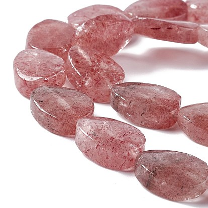 Naturel de fraise de quartz brins de perles, torsion ovale  