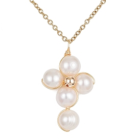 Collar con colgante de cruz con cuentas de perlas naturales de grado A para mujer, chapado de iones (ip) 304 collar de acero inoxidable
