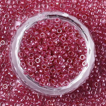 Perles de rocaille en verre, fit pour la broderie à la machine, les couleurs de l'intérieur transparentes, ronde