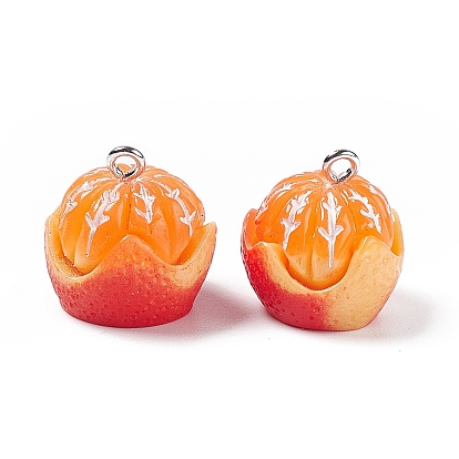 Colgantes de la resina opacos, encantos de mandarina, con aros de hierro en tono platino, fruta de imitación