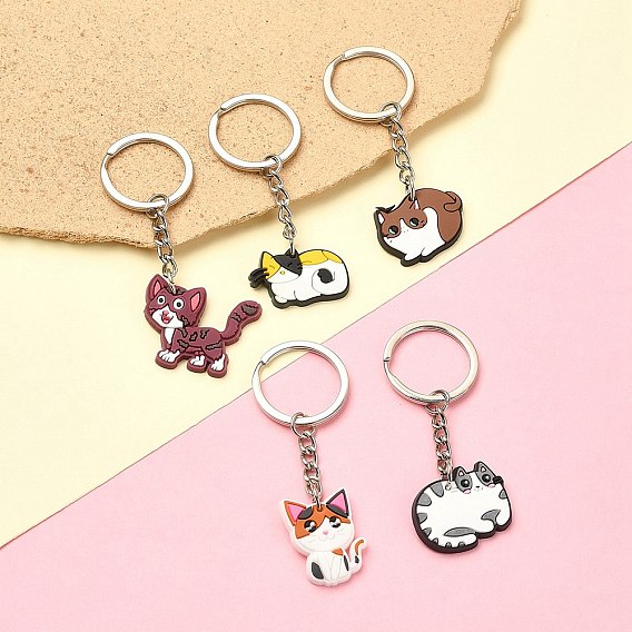 5 pcs 5 style mignon dessin animé pvc en plastique chat pendentif porte-clés, avec les accessoires en fer