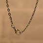 Rétro alliage plat rond avec pendentif triangle montres de poche, montre à quartz, avec la chaîne de fer et homard fermoirs griffe, 31.4 pouce, regarder: 59x47x17 mm