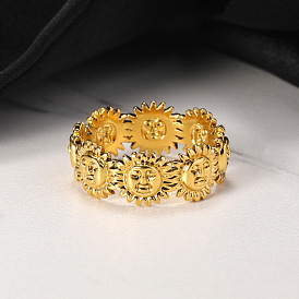 Smiling Face Ring for Couples - Abstract Sun Design, Portrait Style, Closed Mouth Band