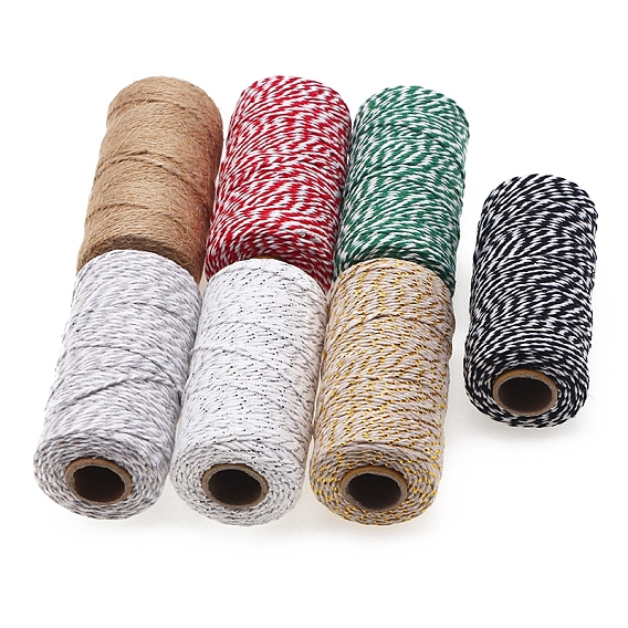 Hilos de hilo de algodón para tejer manualidades.