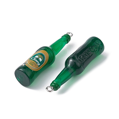 Pendentifs en résine transparente, avec des autocollants et des boucles de fer de ton platine, mini breloques de bouteille de bière