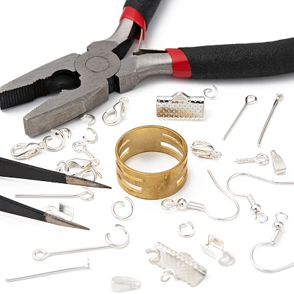 Conjuntos de herramientas de joyería que hace, incluyendo alicates, cinta métrica, vernier, anillos de latón, pinzas, cuerda de nylon, alambre de cobre, hilo elástico, cierres de aleación y fornituras de hierro