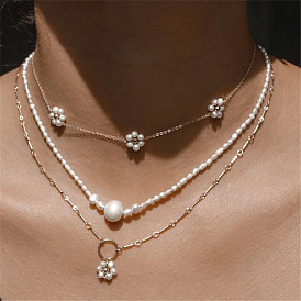 14K Gold Plated Pearl Flower Necklace - European and American Style Copper Chain with Freshwater Pearls