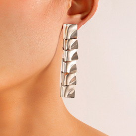 Metallic Sparkle Long Earrings with Chic Cold-tone Design for Elegant and Slim Look