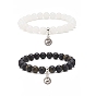 2 pcs 2 bracelets extensibles en obsidienne et jade blanc aux reflets dorés naturels sertis de breloques en alliage yin yang, bijoux en pierres précieuses pour femmes