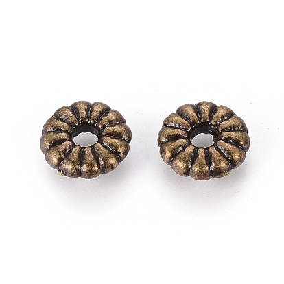 Perles en métal tibétain, sans plomb et sans cadmium, plat rond, 7x2.1mm, Trou: 2mm
