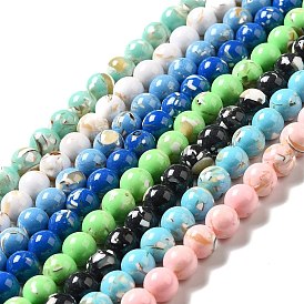 Perles de turquoise synthétique et coquillage assemblées, teint, ronde