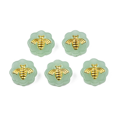 Imitation perles de verre peintes à la bombe de jade, avec les accessoires en laiton plaqués or, fleur avec abeilles