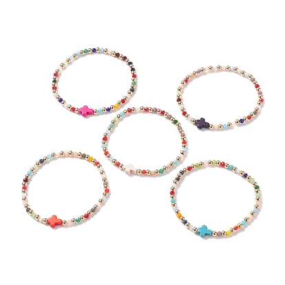 Bracelets de bout en verre, avec des perles de turquoise synthétique (teintes) et de laiton, croix