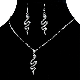 Bold Snake Jewelry Set: Retro Punk Style Earrings & Necklace with Serpentine Design