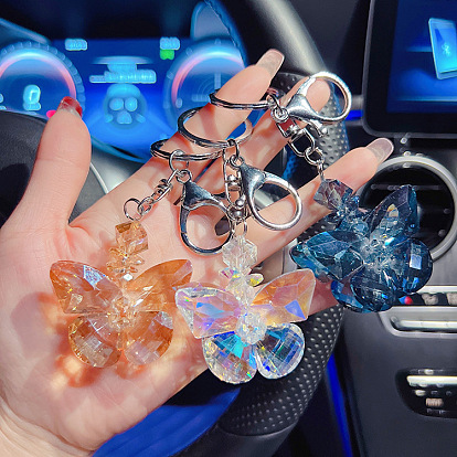 Charming Crystal Butterfly Car Keychain - Exquisite and Personalized Women's Keyring Pendant for Your Keys, Cute Gift Idea!