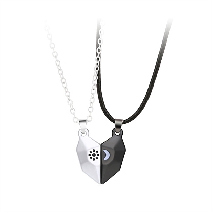 2 piezas 2 conjunto de collares de pareja de estilo, Collar de colgantes de corazón splite a juego magnético de aleación para el día de san valentín