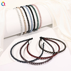 Sparkling Crystal Hairband for Women with Delicate Braided Design and Dazzling Rhinestones