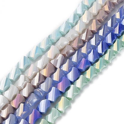 Гальванические стеклянные бусины, с половиным покрытием цвета радуги, граненый поворот прямоугольника