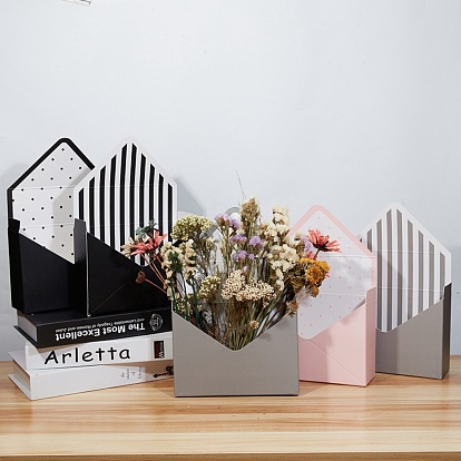 NBEADS Florist Bouquet Packaging Envelope Gift Boxes, Stripe/Polka Dot Folding Carton Gift Boxes Jewelry Small Boxes for Wedding Birthday Party Decor Gifts Wrapping
