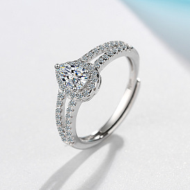 Sparkling Waterdrop & Pear-shaped CZ Engagement Ring for Women