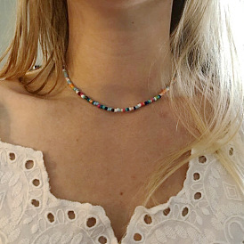 Bohemian Short Colorful Beaded Choker Necklace for Women, Handmade and Fashionable.