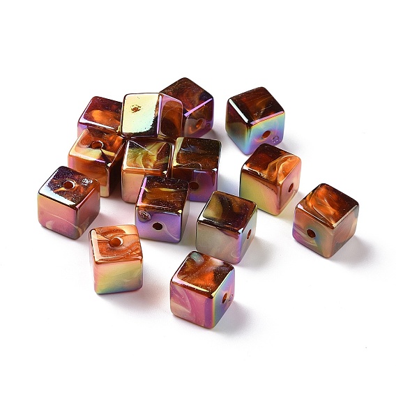 Placage uv perles acryliques irisées arc-en-ciel, une feuille d'or, cube